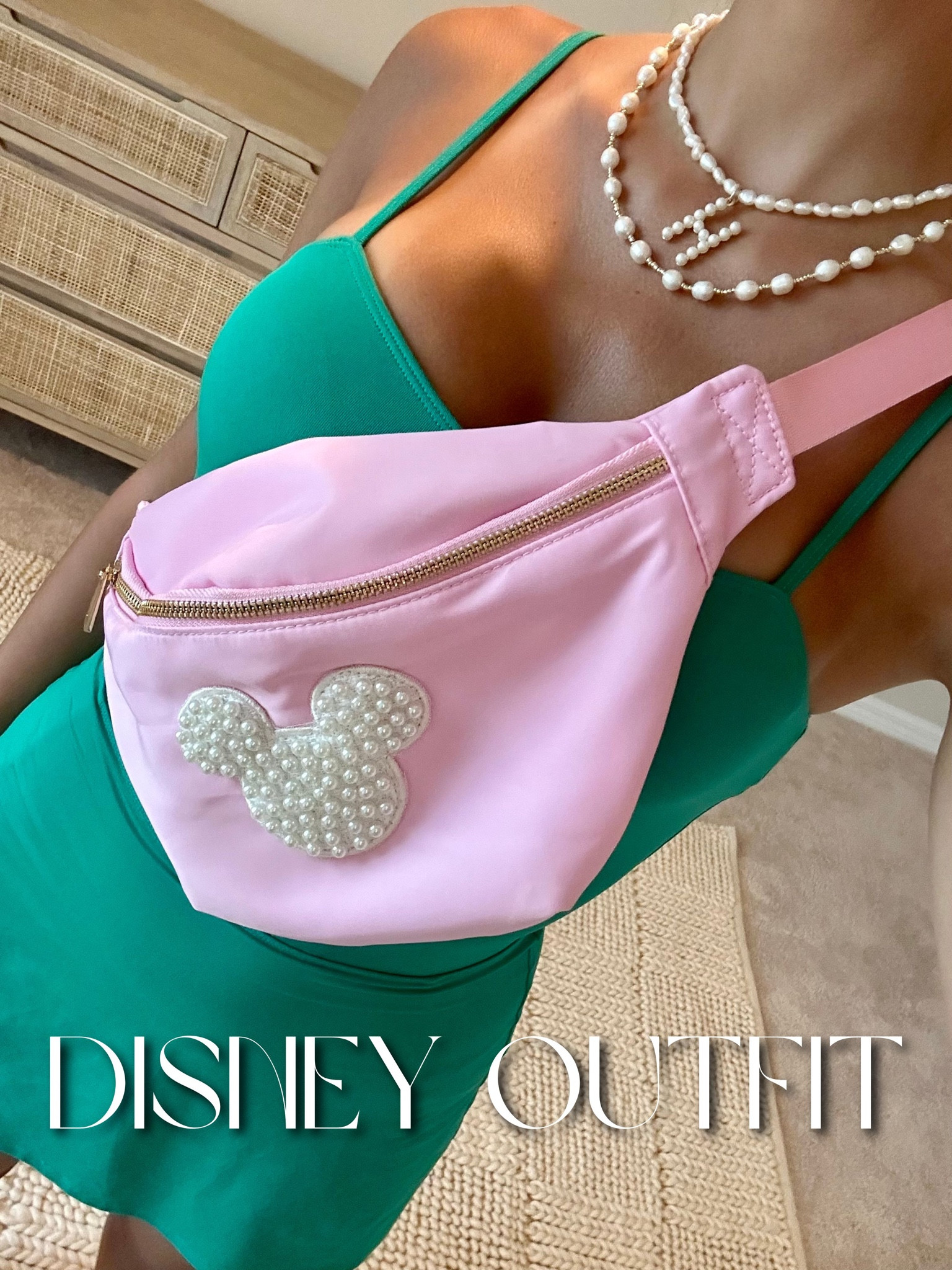 Disney outfit idea 💚🏰✨✈️

#LTKSeasonal #LTKstyletip #LTKtravel