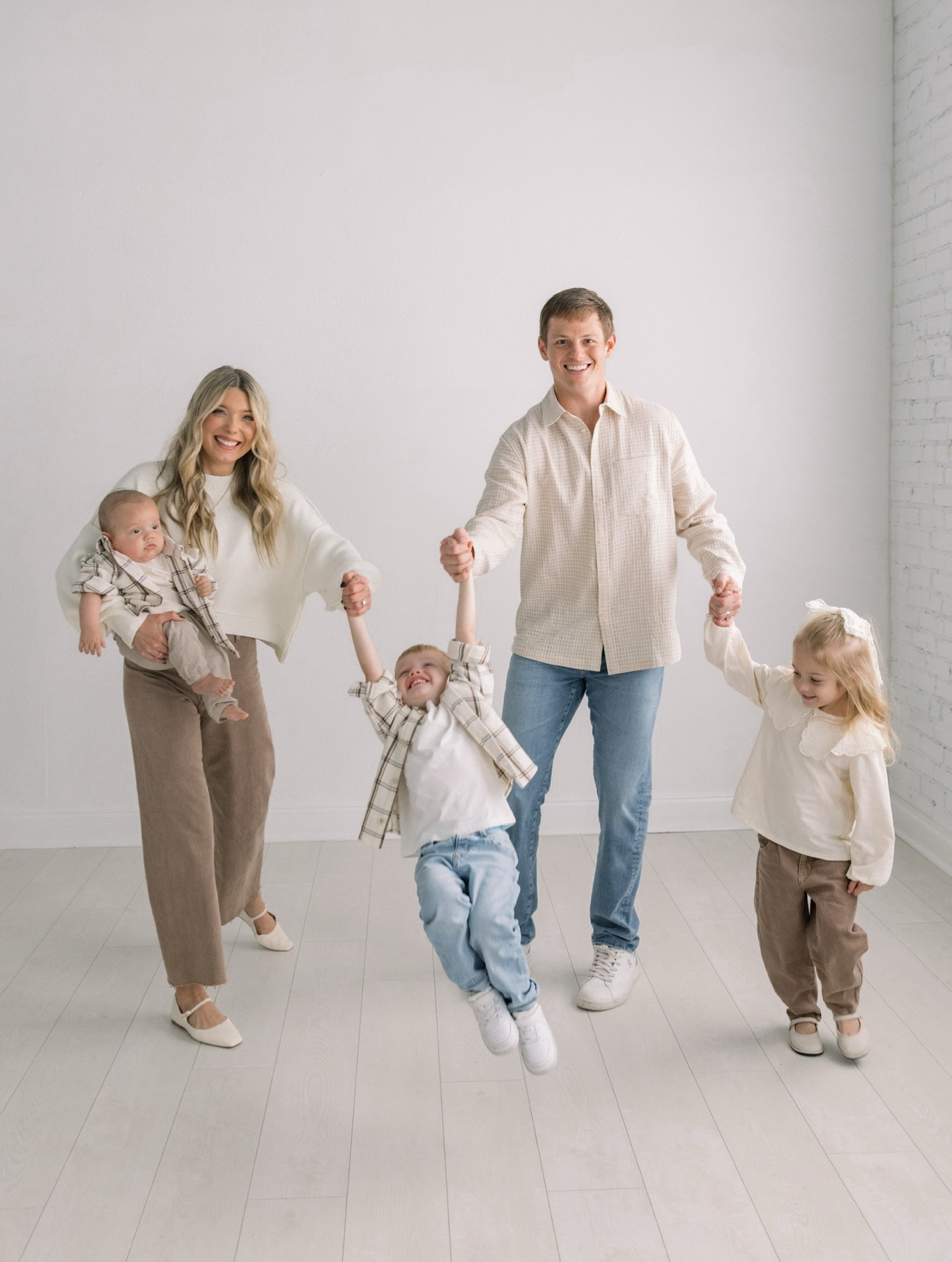 
Christmas card 2024!

Women’s fashion, kids, clothes, men’s fashion, holiday style, Christmas card, Nordstrom, vines, free people, ON shoes, Nike, little girl style, little boy, style, baby style, baby clothes, Zara, kids, neutral, family photography 

#LTKHoliday #LTKFindsUnder100 

#LTKKids