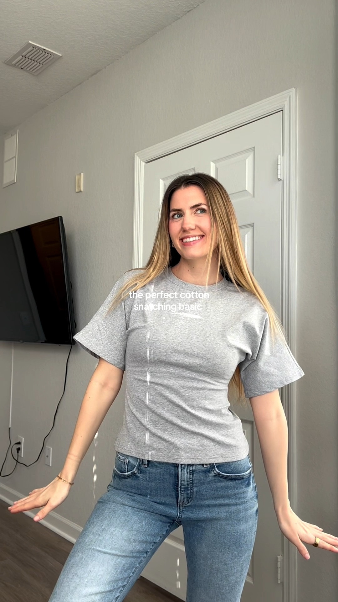 perfect basic cotton t-shirt 🤍 size xs

#LTKSaleAlert #LTKootd #LTKPetite