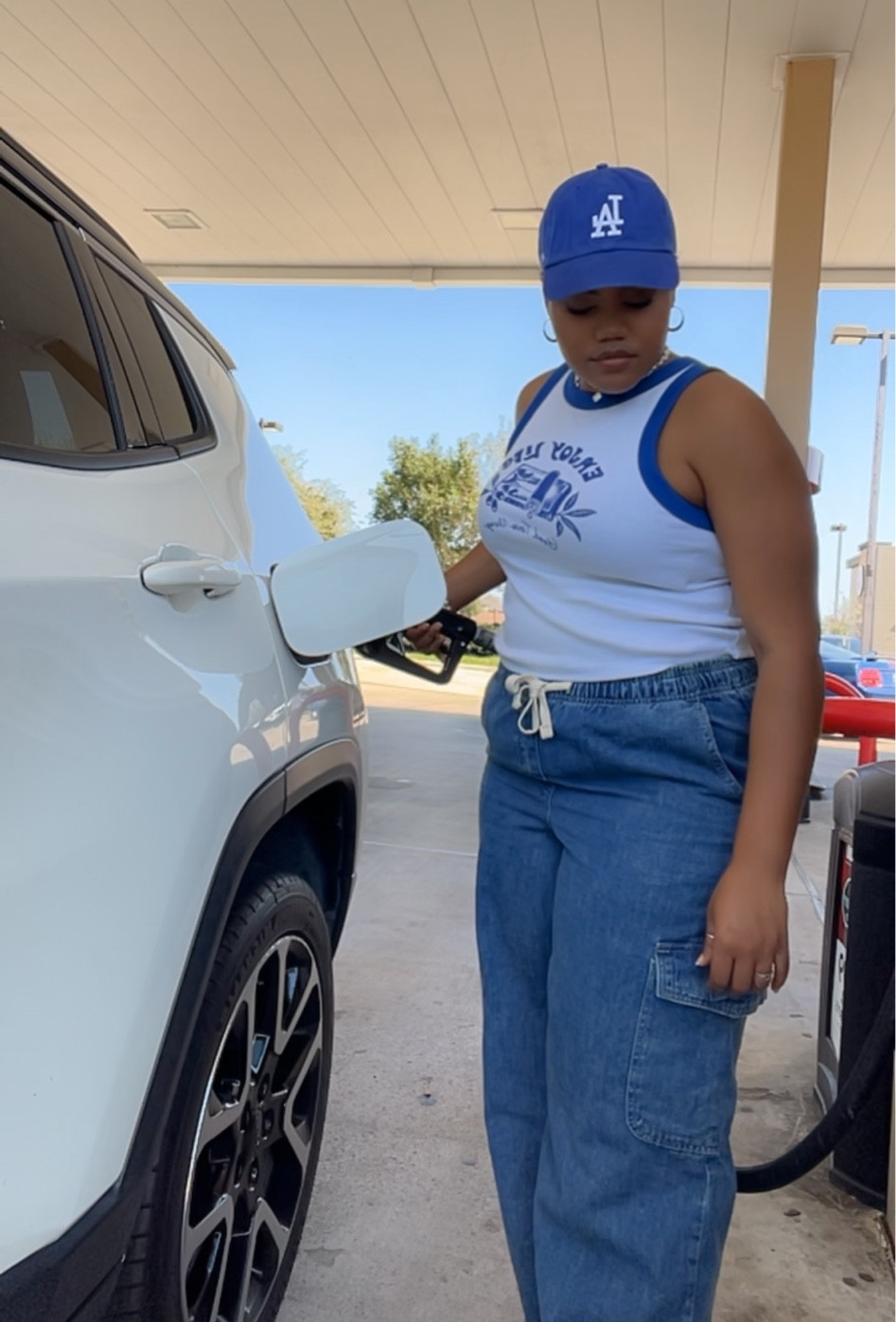 When it’s 90+ degrees and you can still wear tank top in October. 
Denim Cargos - XL 

#LTKTravel #LTKStyleTip #LTKPlusSize