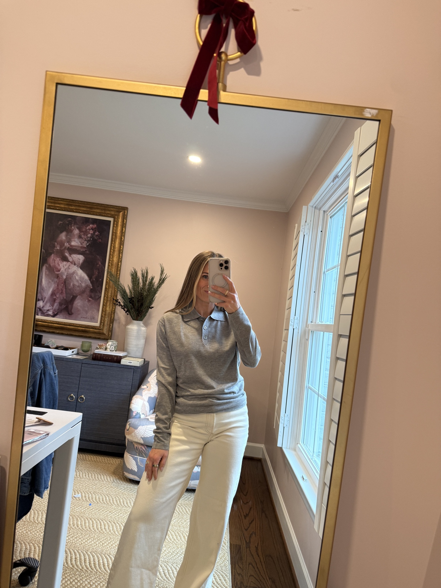 This brand isn’t on LTK so I’m linking similar that fit looser and look like this one!

#LTKootd