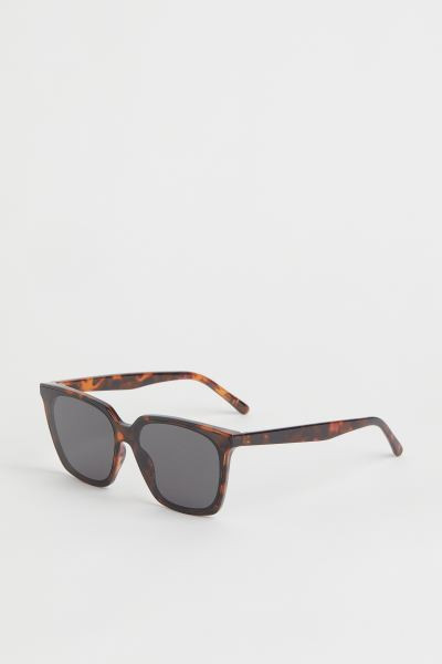 Angular sunglasses | H&M (UK, MY, IN, SG, PH, TW, HK)