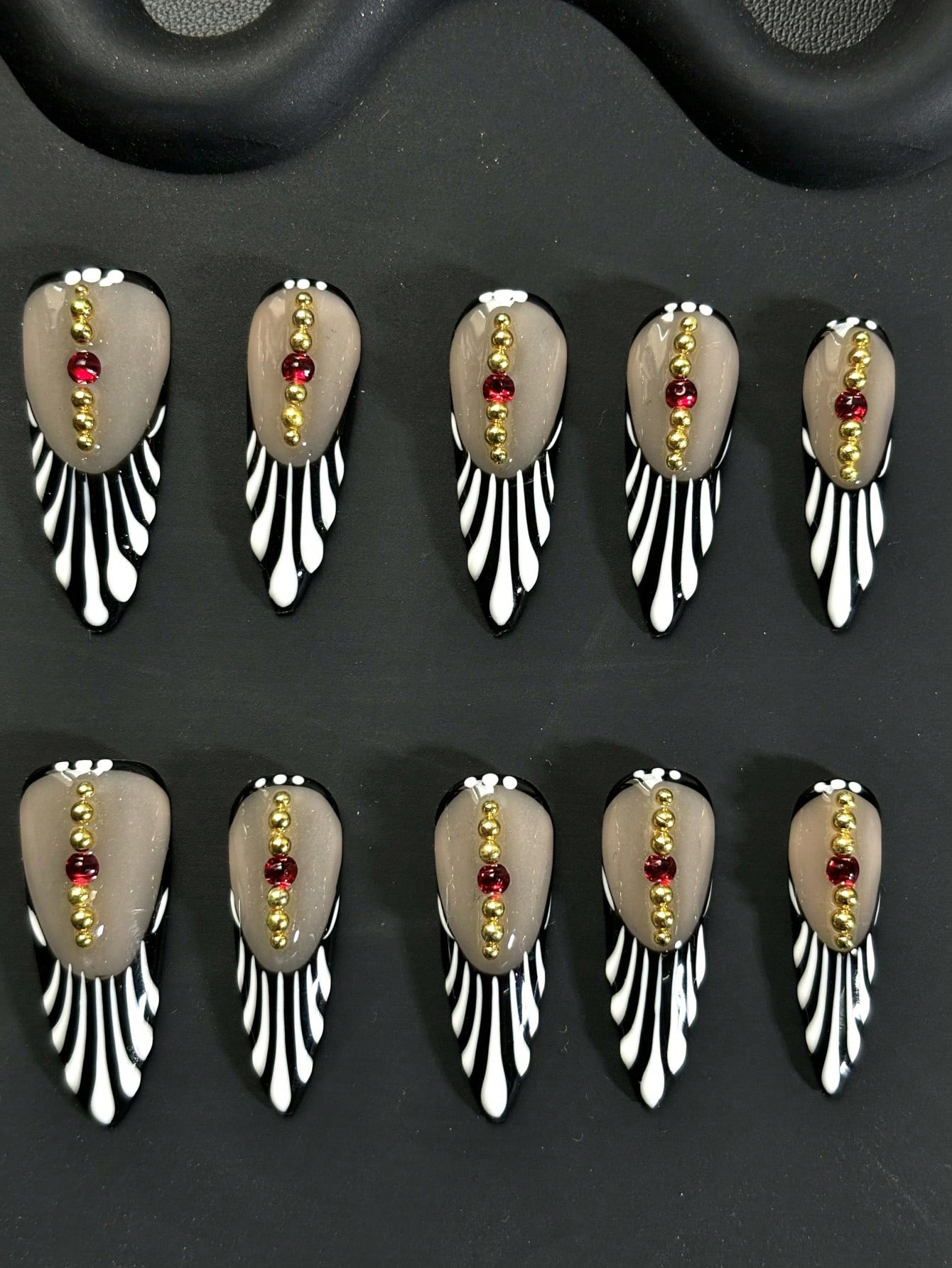 10pcs Long Almond-Shaped Handmade Wearable Y2K Style Armor. Simple French Striped Design With Han... | SHEIN