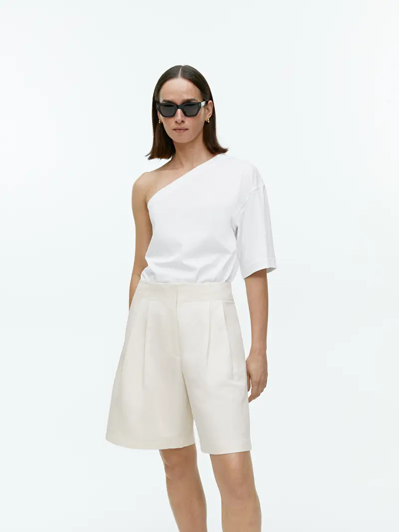 Short oversize en lin mélangé | ARKET (US&UK)