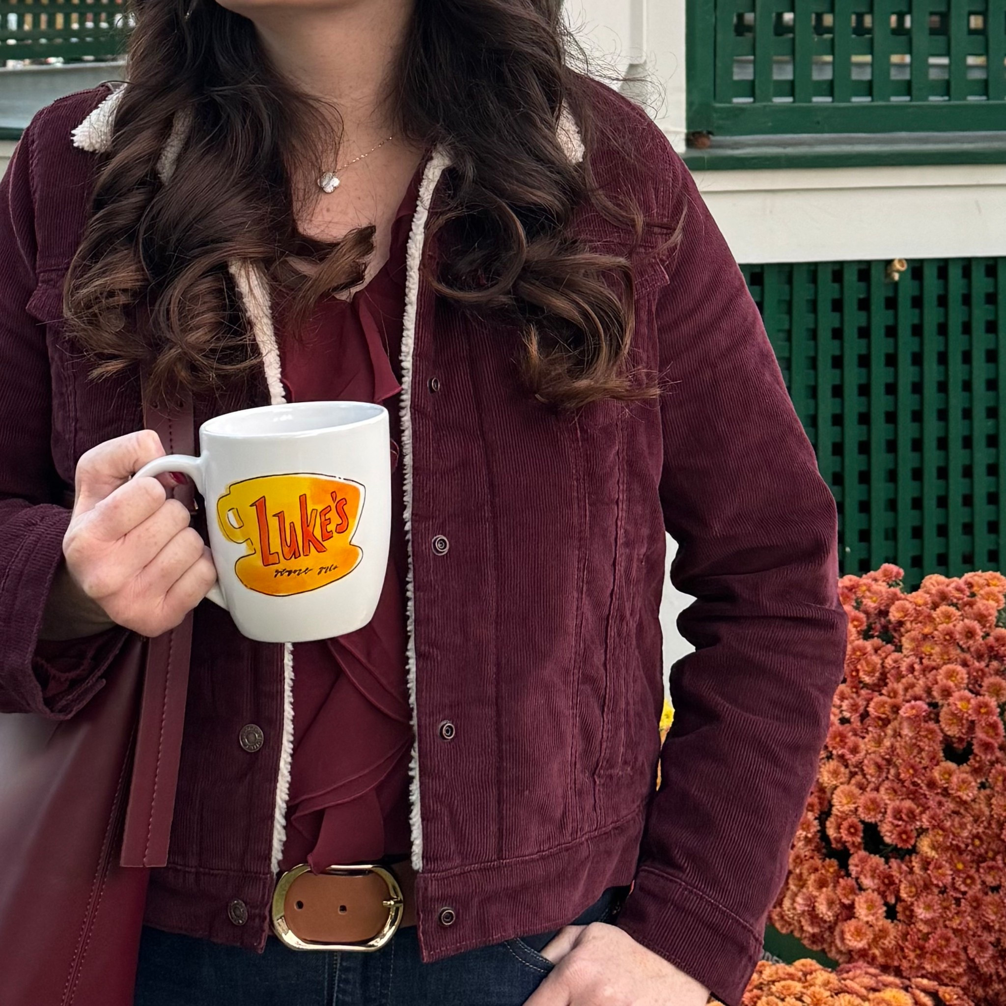 Levi’s women’s sherpa lined jacket, burgundy sherpa lined jacket, Lorelai Gilmore inspired jacket

Currently 40% off for Levi’s red tab members!

#LTKootd #LTKCyberWeek #LTKSaleAlert