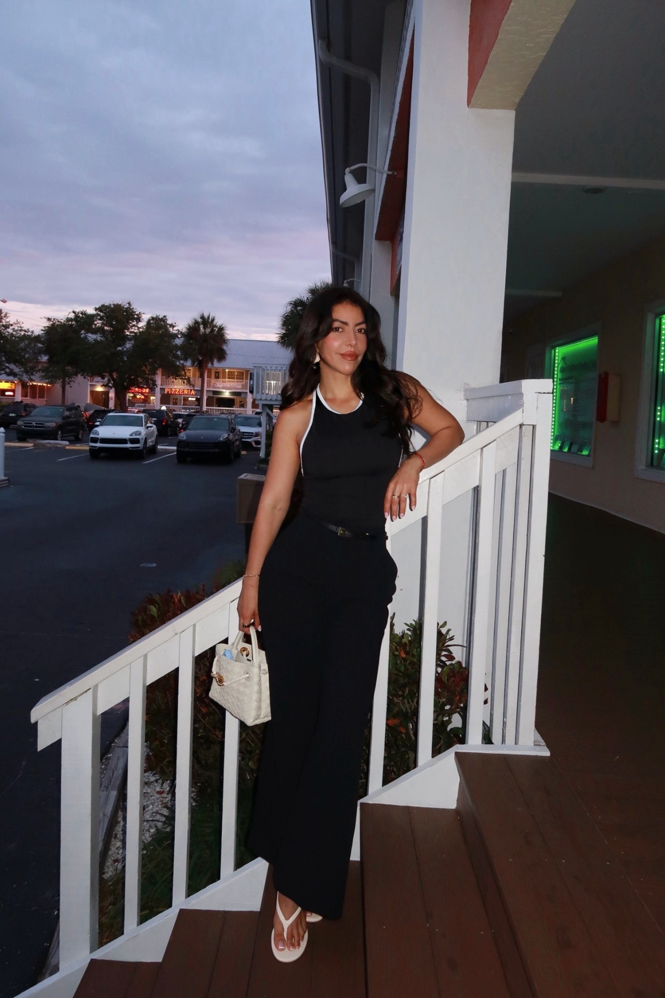 Simple Summer outfit styling the Aritzia Effortless Pants!

Wearing an Aritzia black and white bodysuit with a pair of Dolce Vita heels and some accessories to complete the look!

Simple outfit, Aritzia trousers, summer outfits, casual style, chic outfit

#LTKgrwm #LTKootd #LTKSaleAlert