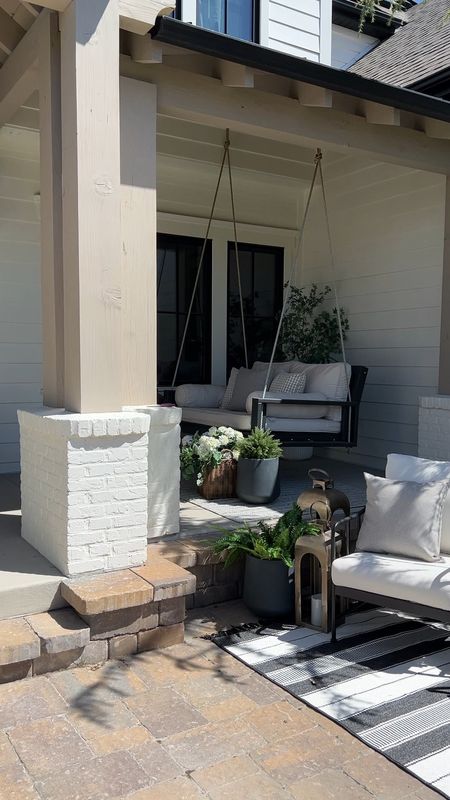 Front porch spring summer styling and decor


Outdoor home decor, planters, faux florals plants, lanterns

#LTKSeasonal #LTKhome #LTKstyletip