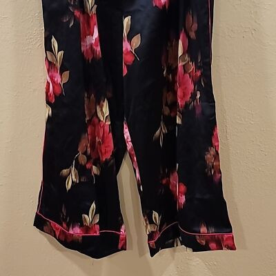 NWT Torrid Floral Black and Fushia Satin Wide-Leg Pants 3R | eBay US