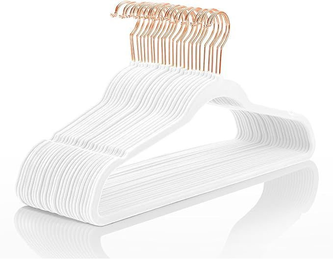 MIZGI Premium Velvet Hangers (50 Pack) Heavy Duty - Non Slip Felt Hangers - White - Rose Gold Swi... | Amazon (US)