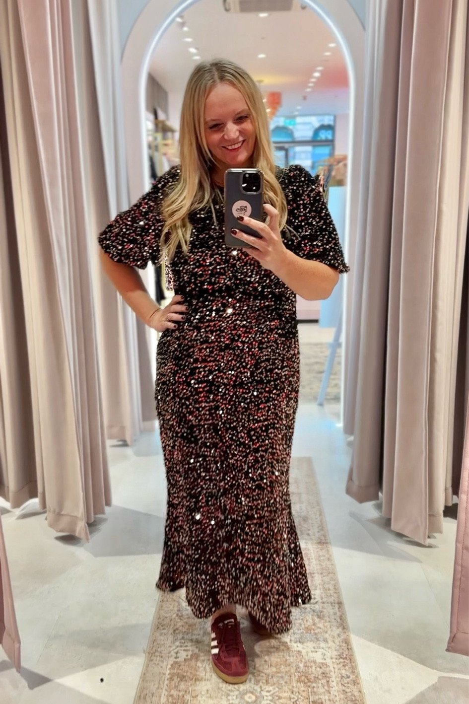 Sparkle season ✨✨✨

#LTKmidsize #LTKcurves #LTKluxury