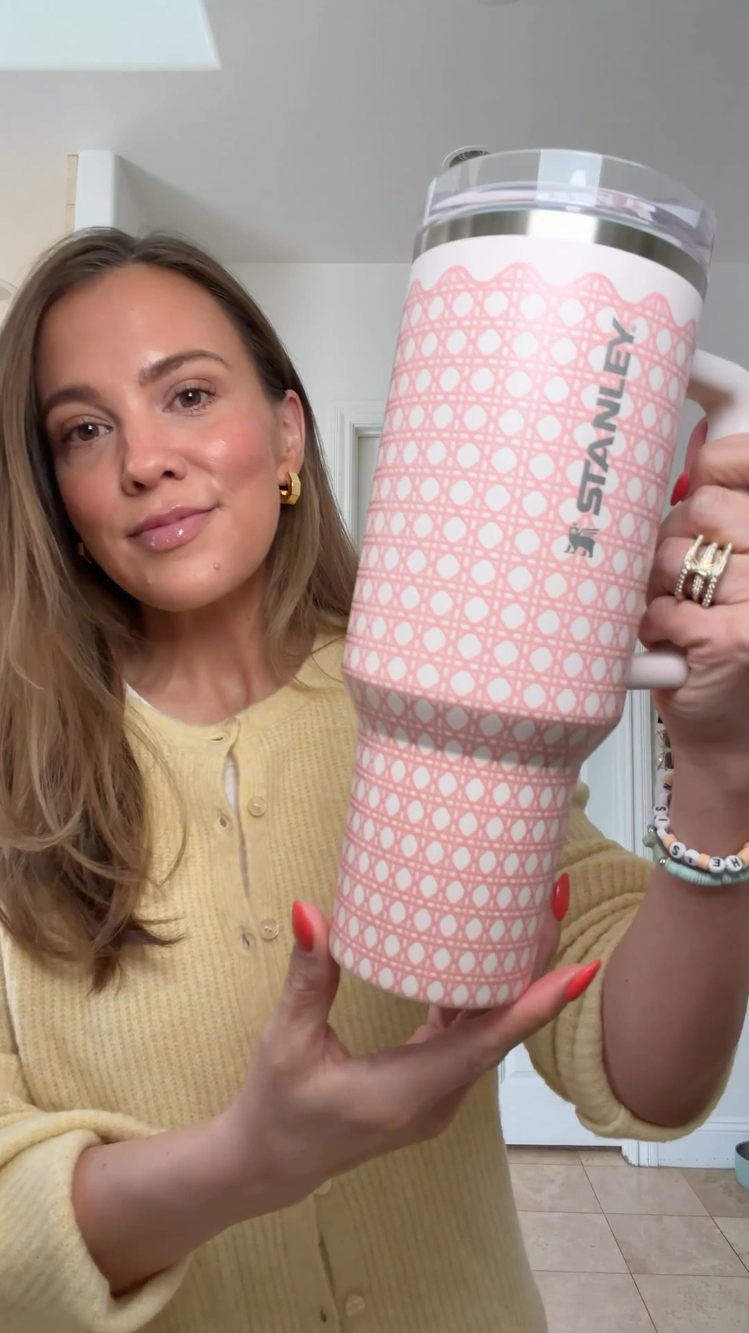 Stanley has so many adorable patterns for spring! These water bottles are perfect for busy days on the go, and i had to grab the matching mini cooler! @stanley_brand #stanleypartner