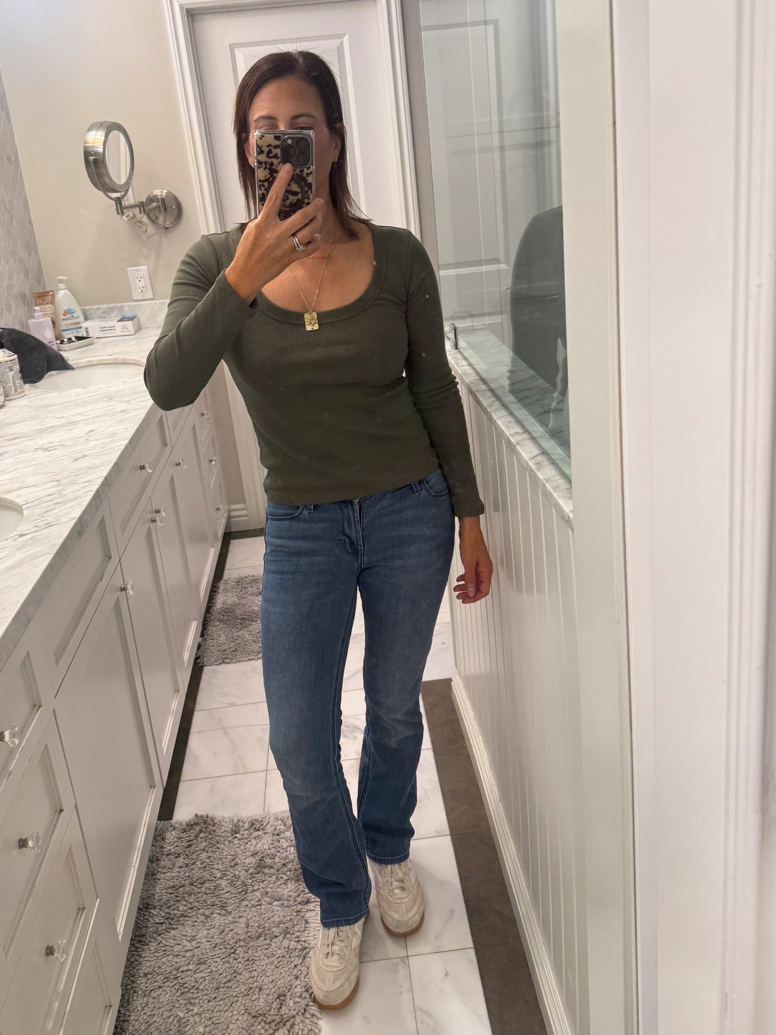 I’ve got that Friday feeling! #ootd 

#LTKWorkwear #LTKFindsUnder100 #LTKOver40