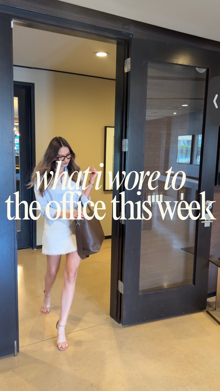 What I wore to the office this week with @drink.love 

@bananarepublic 
@express 
@calpak 
@anntaylor 
@coach 
@abercrombie 
@hm 

#ootd 
#officeoutfits 
#workwear 
#outfitideas 
#officestyle