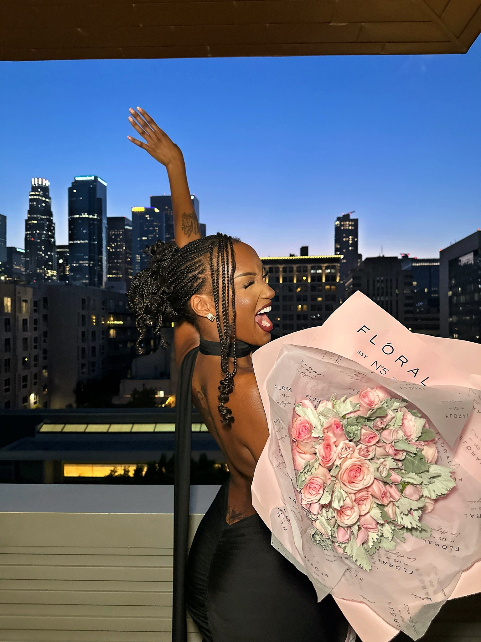 simple backless dress 👗 

#LTKFind #LTKunder50 #LTKcurves