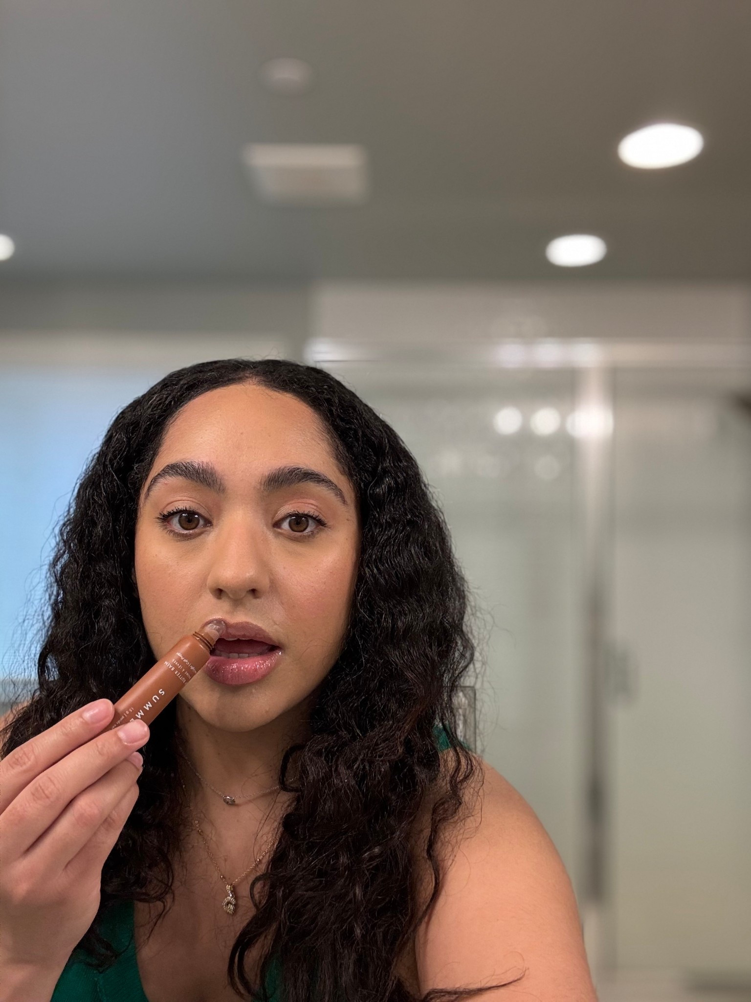 Give me all the Summer Fridays lipgloss! 