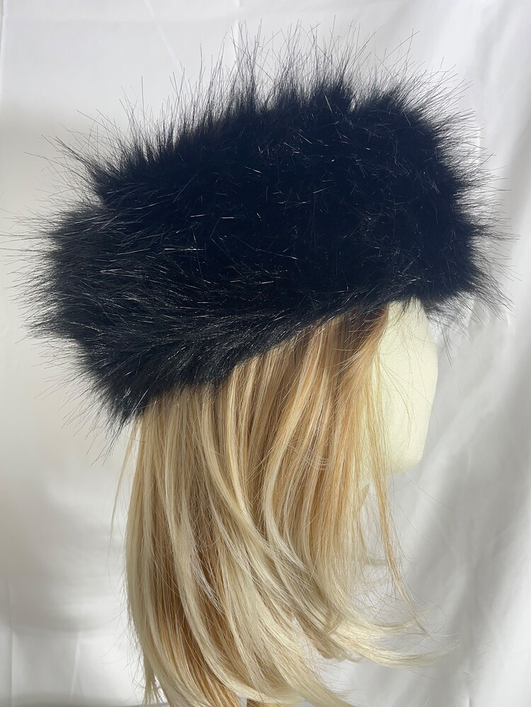 Solid Fuzzy Hat | SHEIN