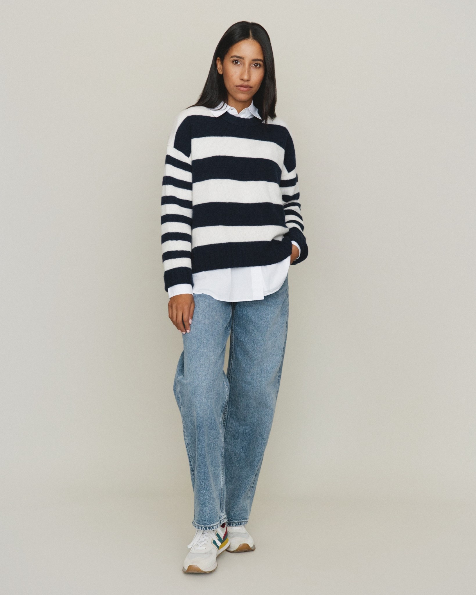 can’t find this colorway anymore for the new balances but linked similar! everything else is from banana republic!

#LTKdayinmylife #LTKWorkwear #LTKootd