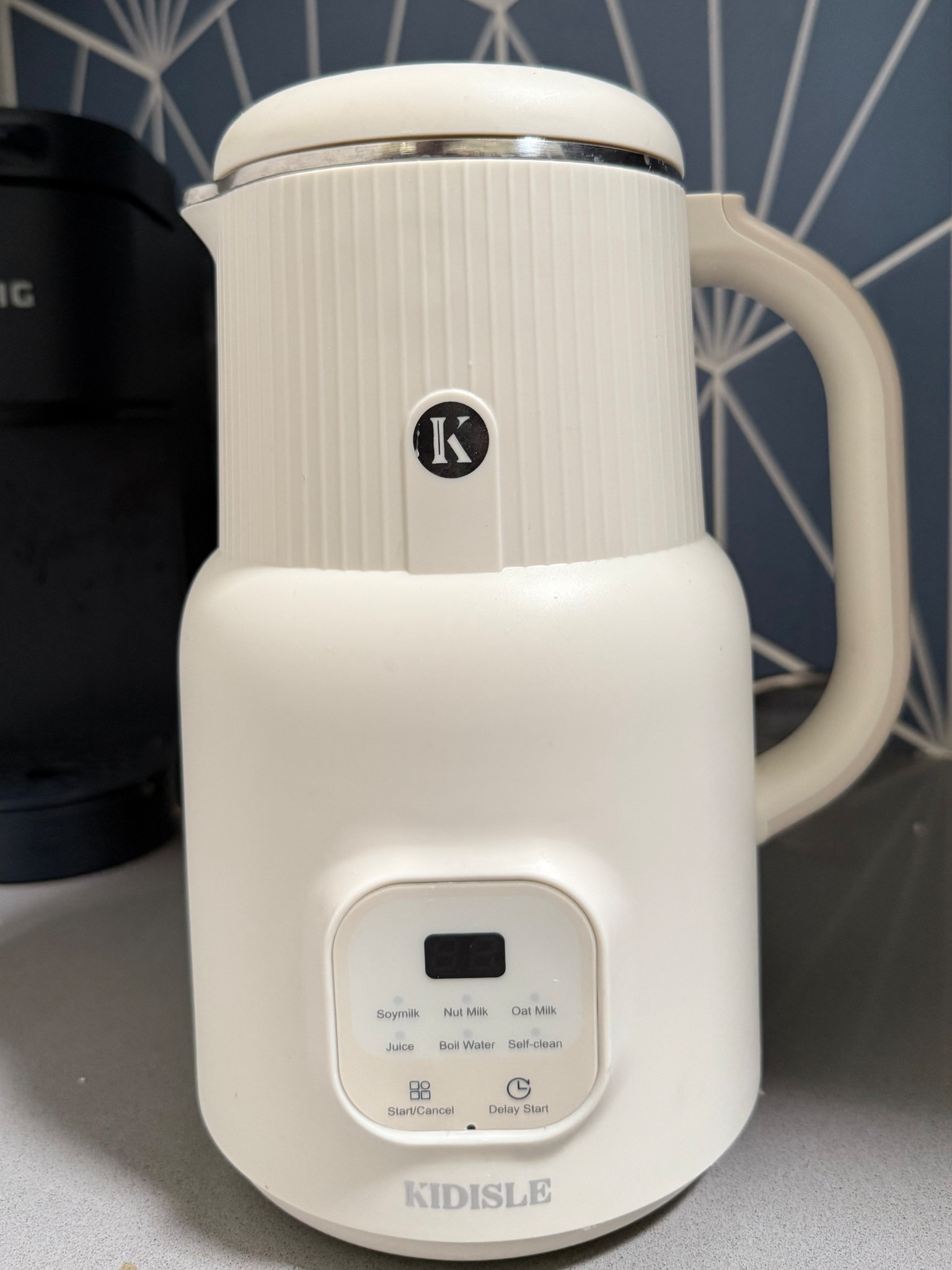 I’ve been giving Everest plant based milks and this is THE BEST thing I’ve gotten in a long time. It allows me to make any kind of nut or oat milk in 5-6 mins with just 2-3 ingredients and no gums, oils or additives! Must have!! 

#LTKFamily #LTKGiftGuide #LTKBaby