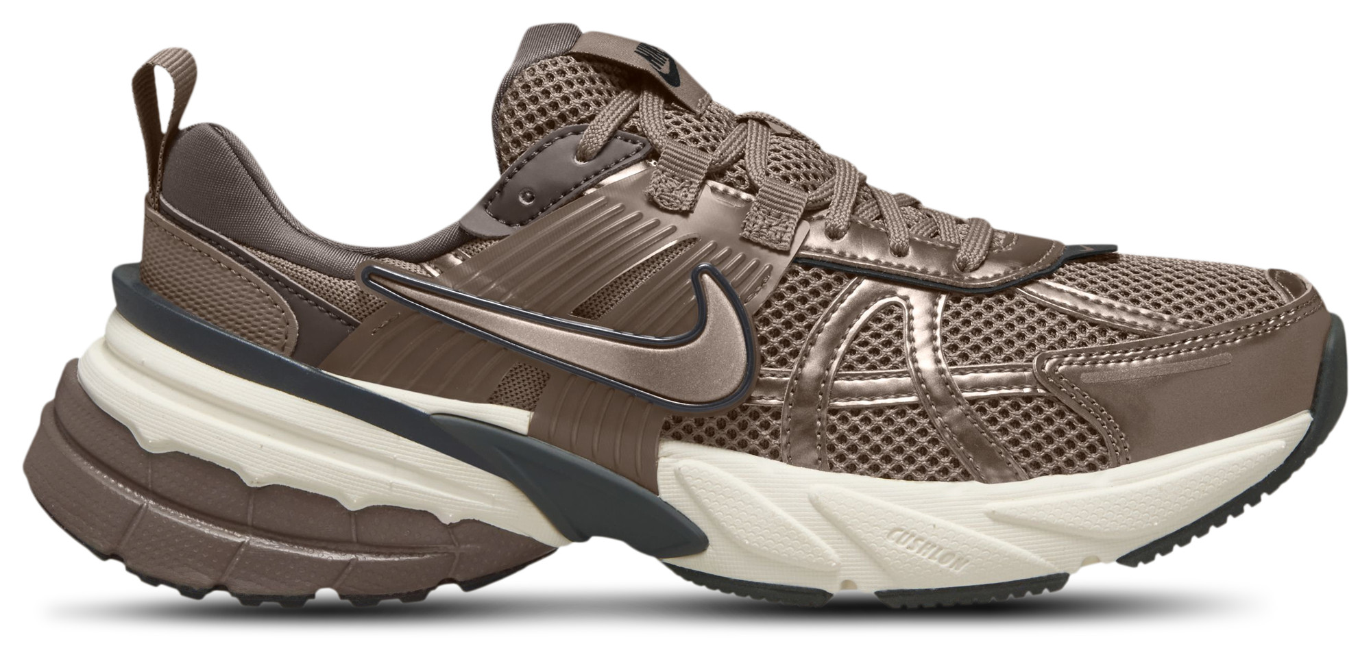 Nike V2K Run | Champs Sports Canada