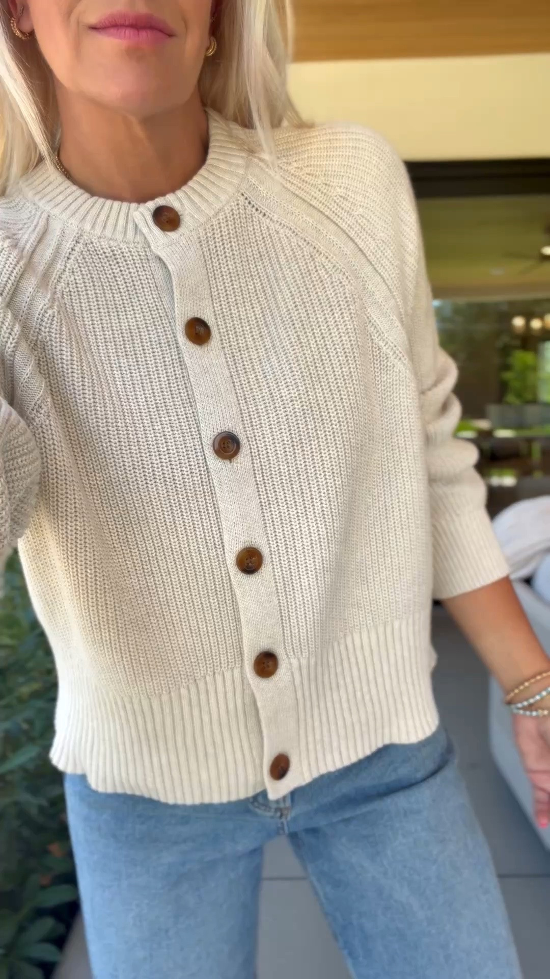 Reminds me of the quince sweater from last year! I’m in a size medium!