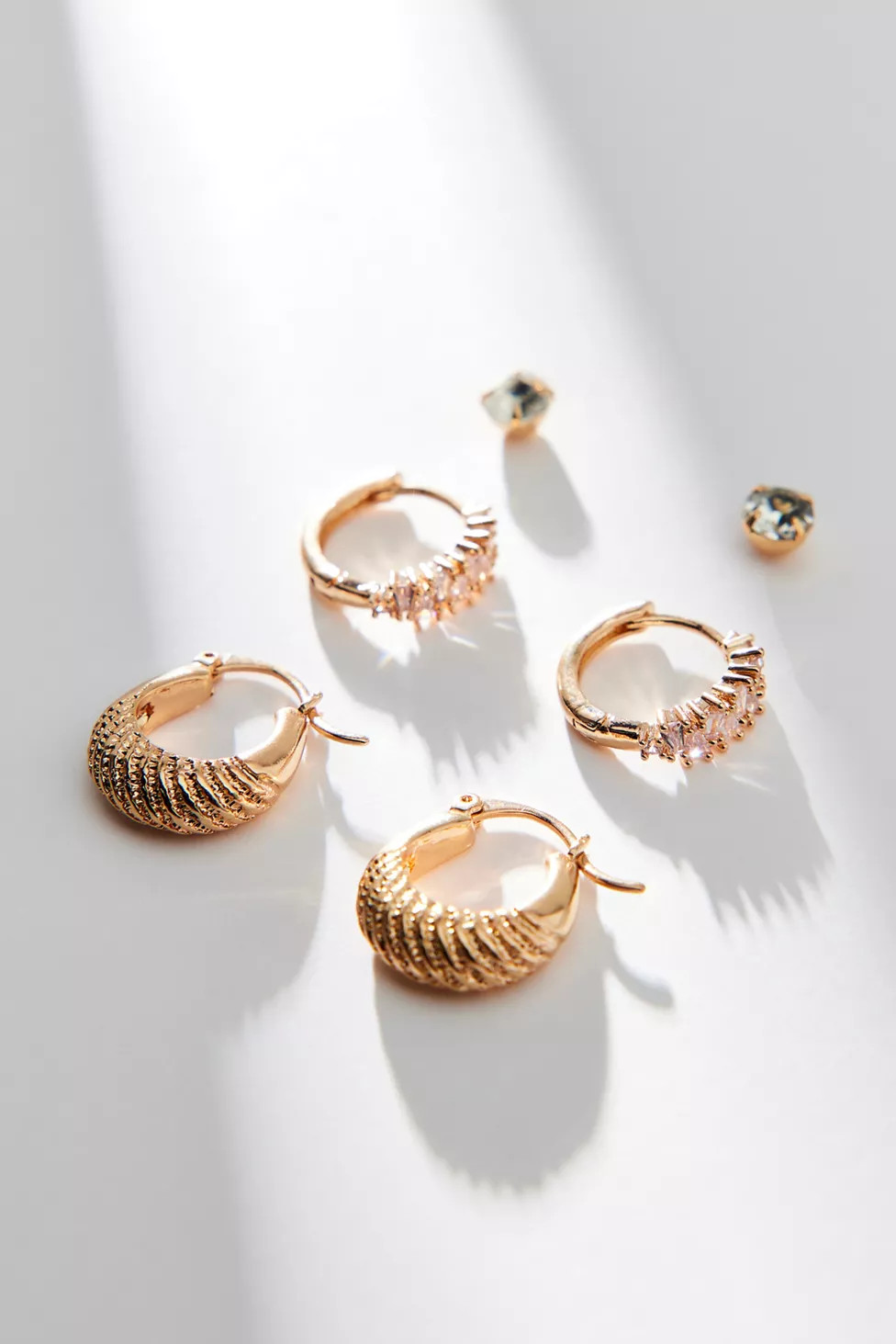 Oriana Earring Set | Urban Outfitters (US and RoW)