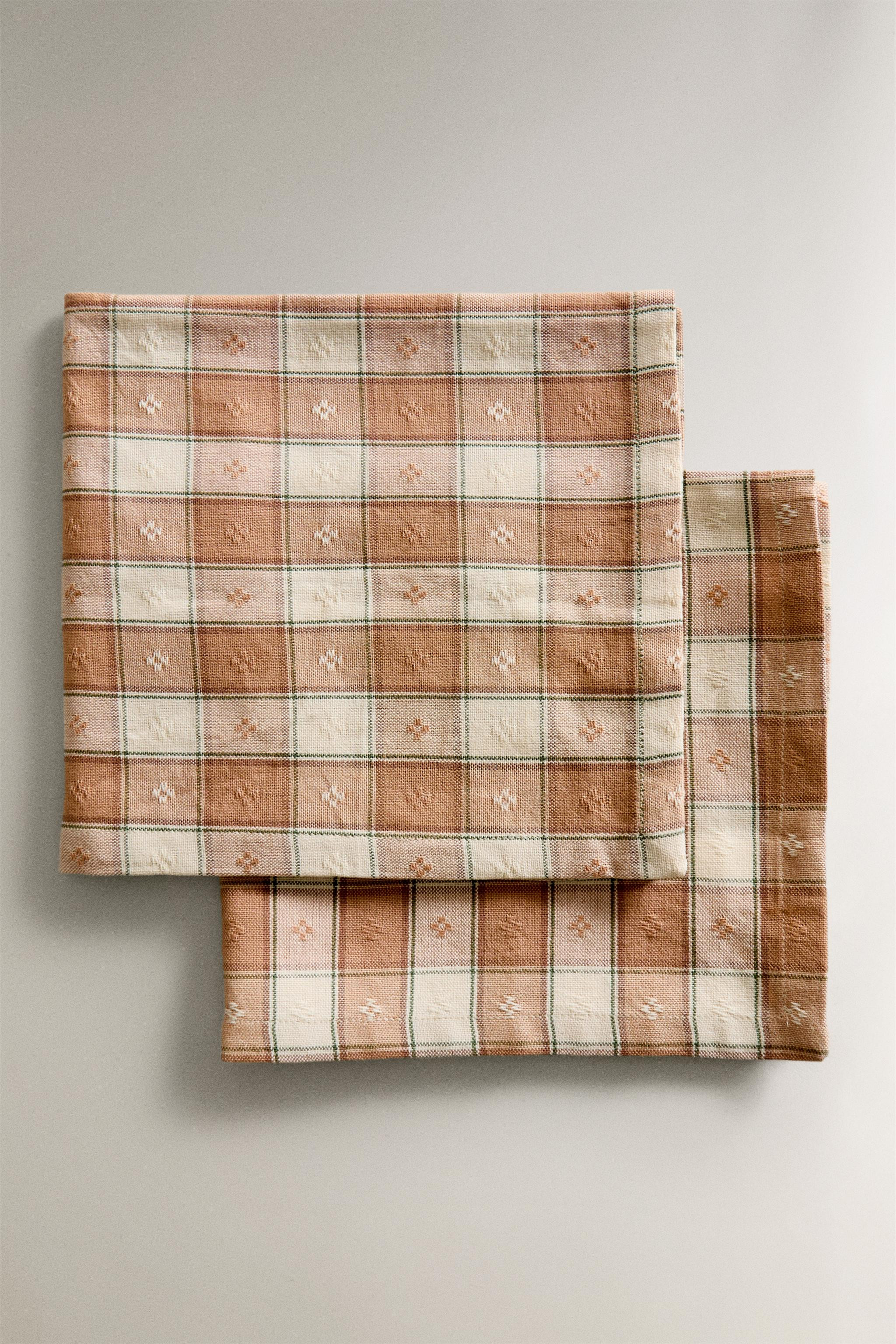 CHECK DYED THREAD NAPKINS (SET OF 2) | Zara US
