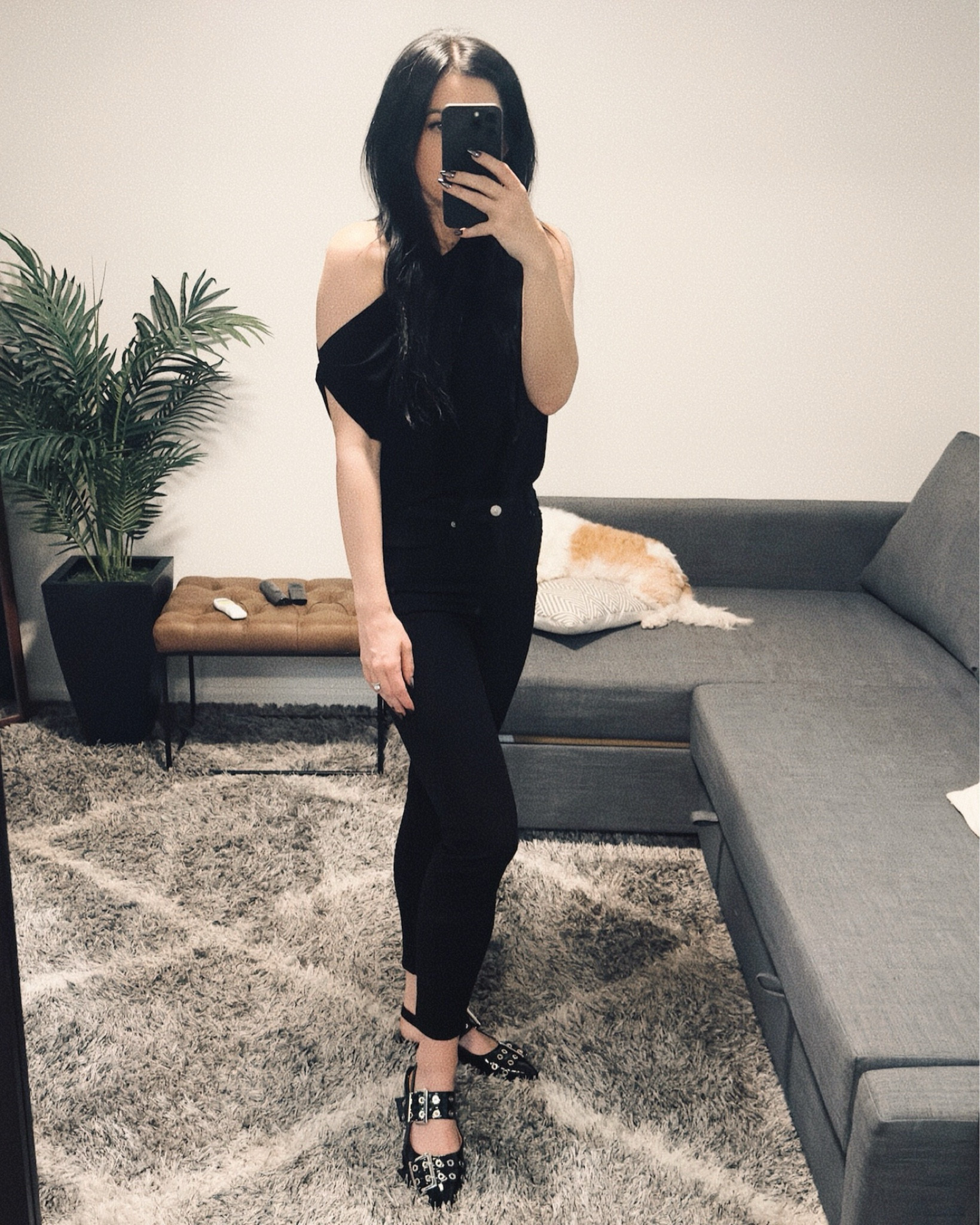 All black - business casual 

#LTKShoeCrush #LTKStyleTip #LTKWorkwear