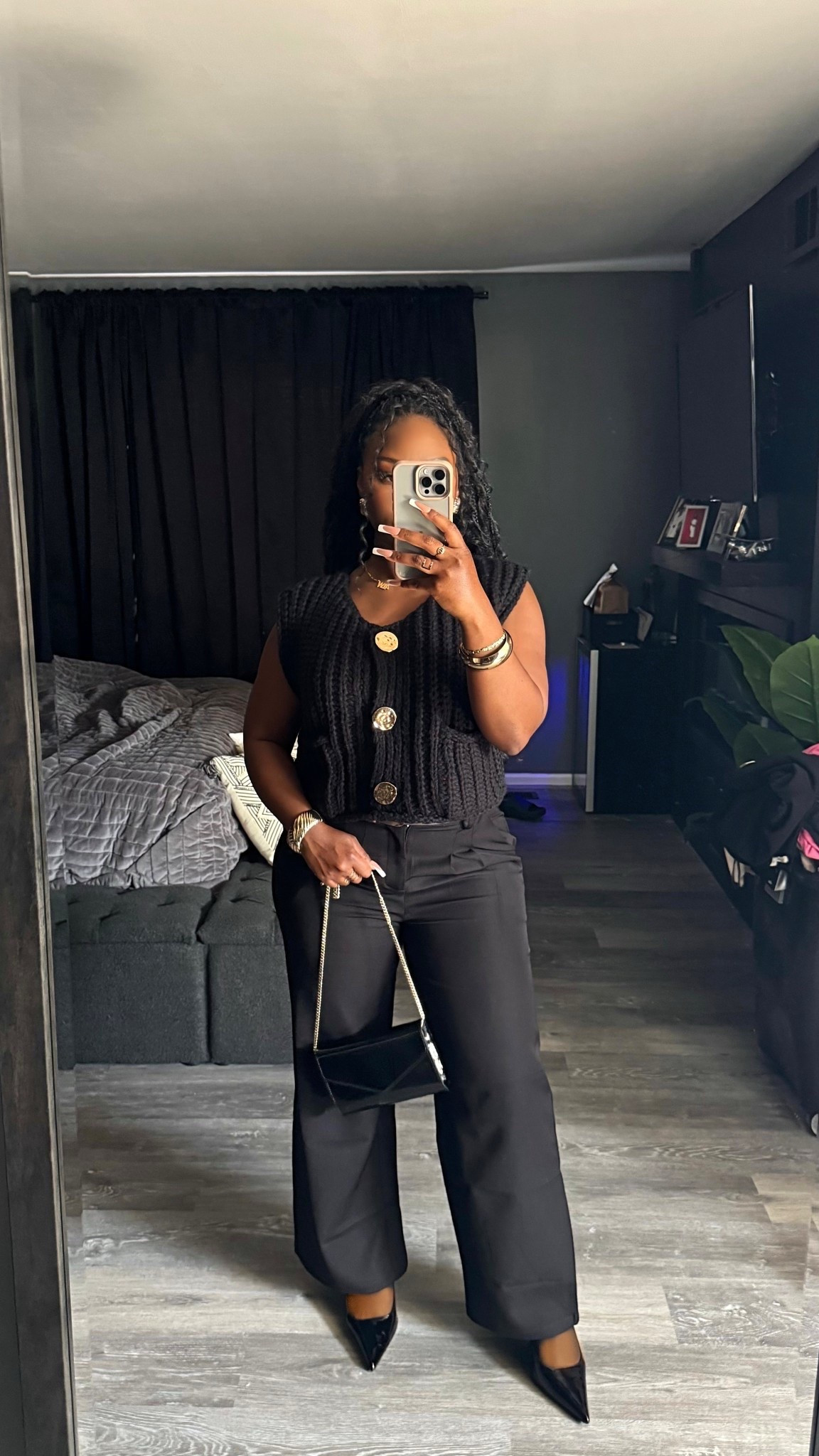 Winery dinner with my girls in all-black everything! This knit top is the perfect transitional piece for in-between seasons. I’m obsessed with the gold details✨

All Black Ensemble, Seasonal Transition, Knit Top, Wide Leg Pants, Monochrome Look, Minimalist Fashion, Chic Outfit, Effortless Style, OOTN, Dinner Look, Winery Outfit, Wardrobe Staple, Elevated Basics, Classy Vibes, Mirror Selfie

#LTKBeauty #LTKStyleTip #LTKWorkwear