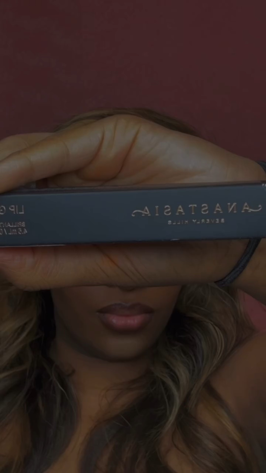 Short makeup GRWM 

@anastasiabeverlyhills @fentybeauty @juviasplace @threadbeauty @makeuprevolutionusa @makeuprevolution @lorealparis 

#blackcontentcreators #beautyinfluencer #hairinfluencer #beautycommunity #affordablebeauty