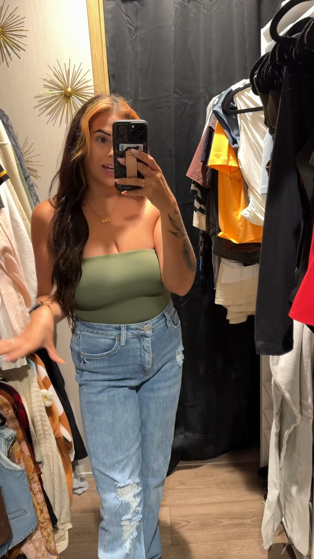 These loungewear pieces from Joah Brown are a must!!! Perfect for grabbing to gift to your best friend or yourself this holiday season. The leggings are buttery soft while the sweats are insanely comfy without being thick. The shirt is the perfect flowy top to lounge in with a sports bra or run to the gym in. 

#LTKGiftGuide #LTKVideo #LTKActive