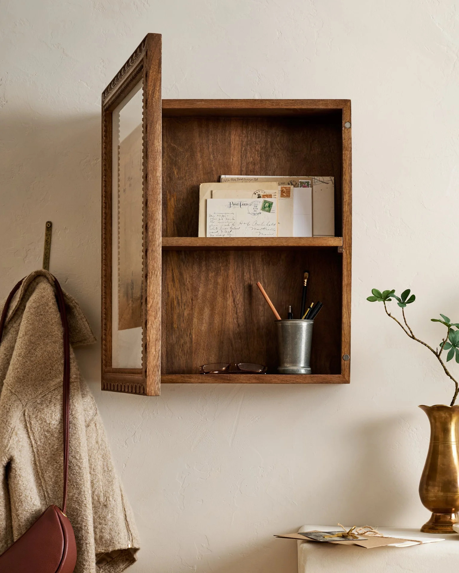 Willa Framed Wall Cabinet | Magnolia