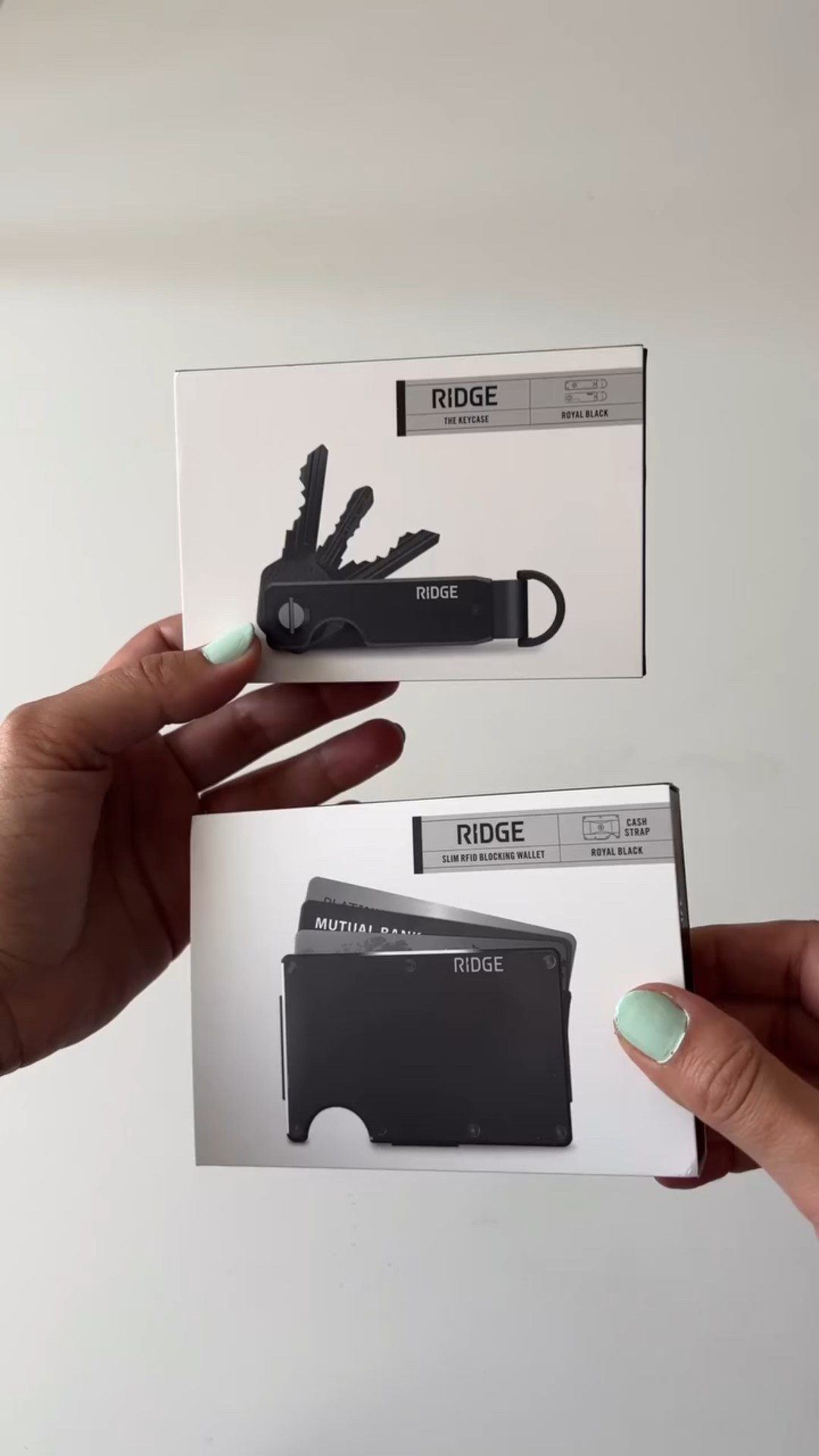 For all the tech lovers, here are some cool gadgets from @ridge that are so sleek and will turn some heads:

🖤 Daily Driver Kit—which includes the classic minimalist Ridge Card Holder & KeyCase made from Tutanium & Carbon Fiber

Shop it here 👉 https://amzn.to/4dRNgpC

#ridgepartner