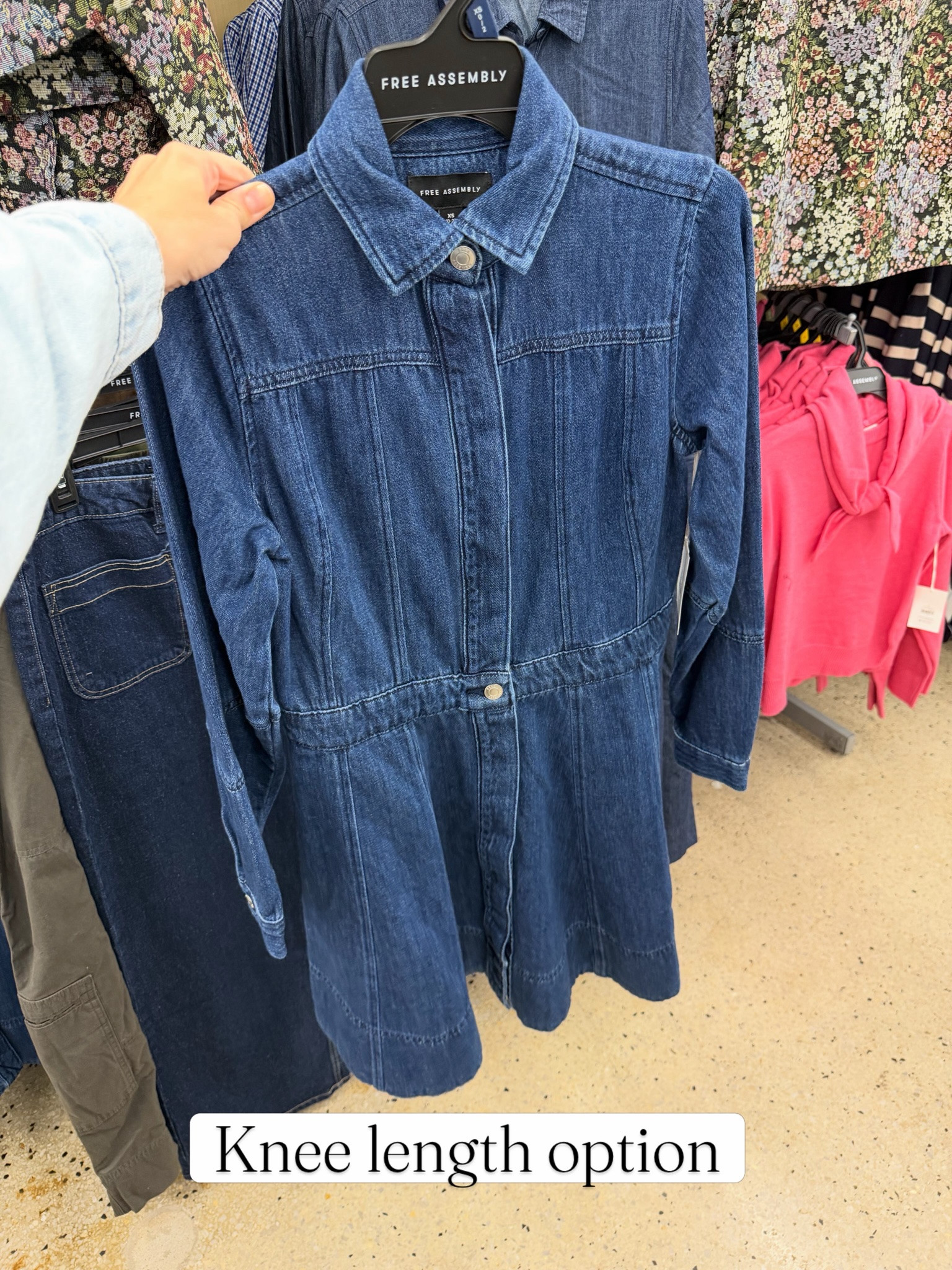 Denim dress at Walmart, looks like Madewell! #walmartfashion