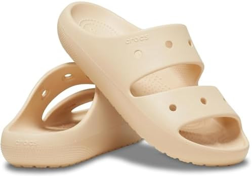 Crocs Women's Classic 2.0 Sandals | Amazon (US)
