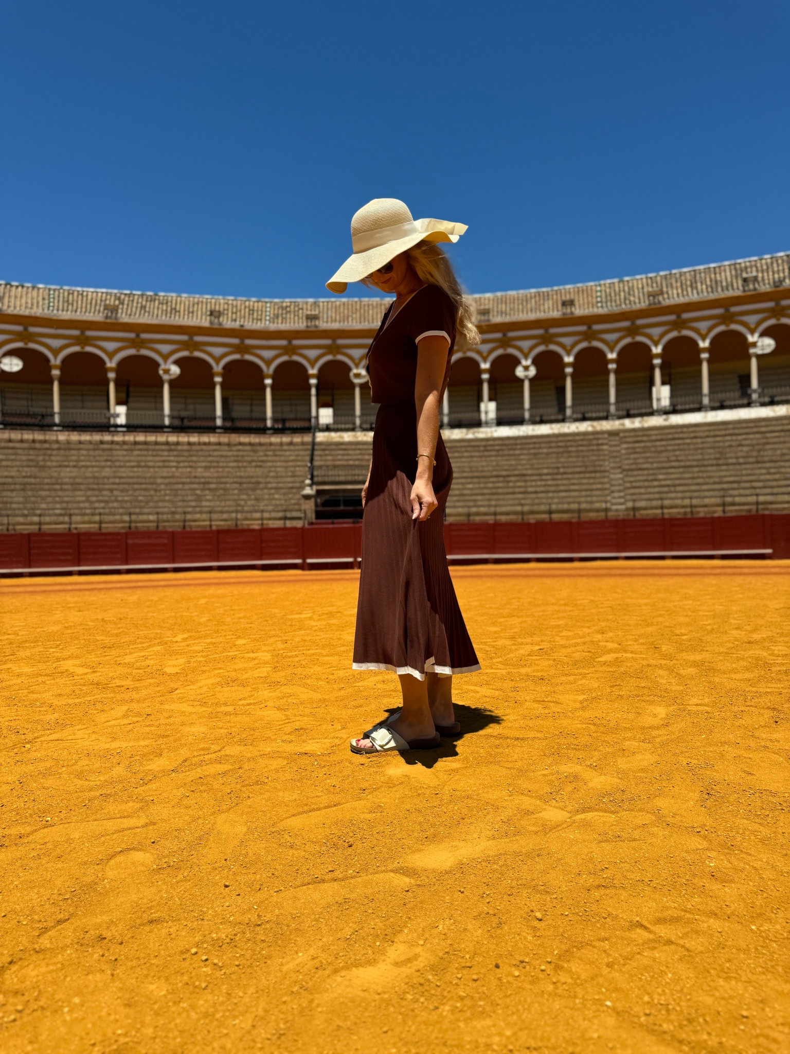 Super cute and comfy matching set. This isn’t great quality but the “worth keeping, Amazon quality”.  Hope that means sense. 😛

Summer sandals, Birkenstock sandals, summer hat, floppy hat 

#LTKShoeCrush #LTKFindsUnder100 #LTKTravel