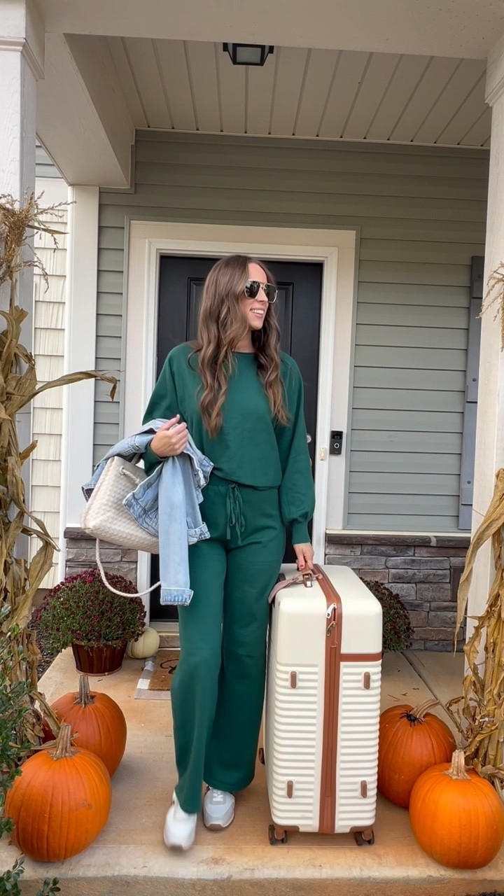 Travel outfit 😌

Two piece set, green set, luggage, crossbody bag, Amazon fashion, fall fashion 

#LTKStyleTip #LTKFindsUnder50 #LTKTravel
