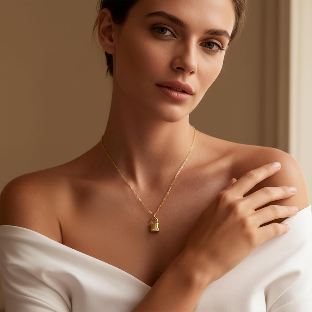 14K Gold Necklaces for Women Gold Pendant Necklaces for Women | Amazon (US)