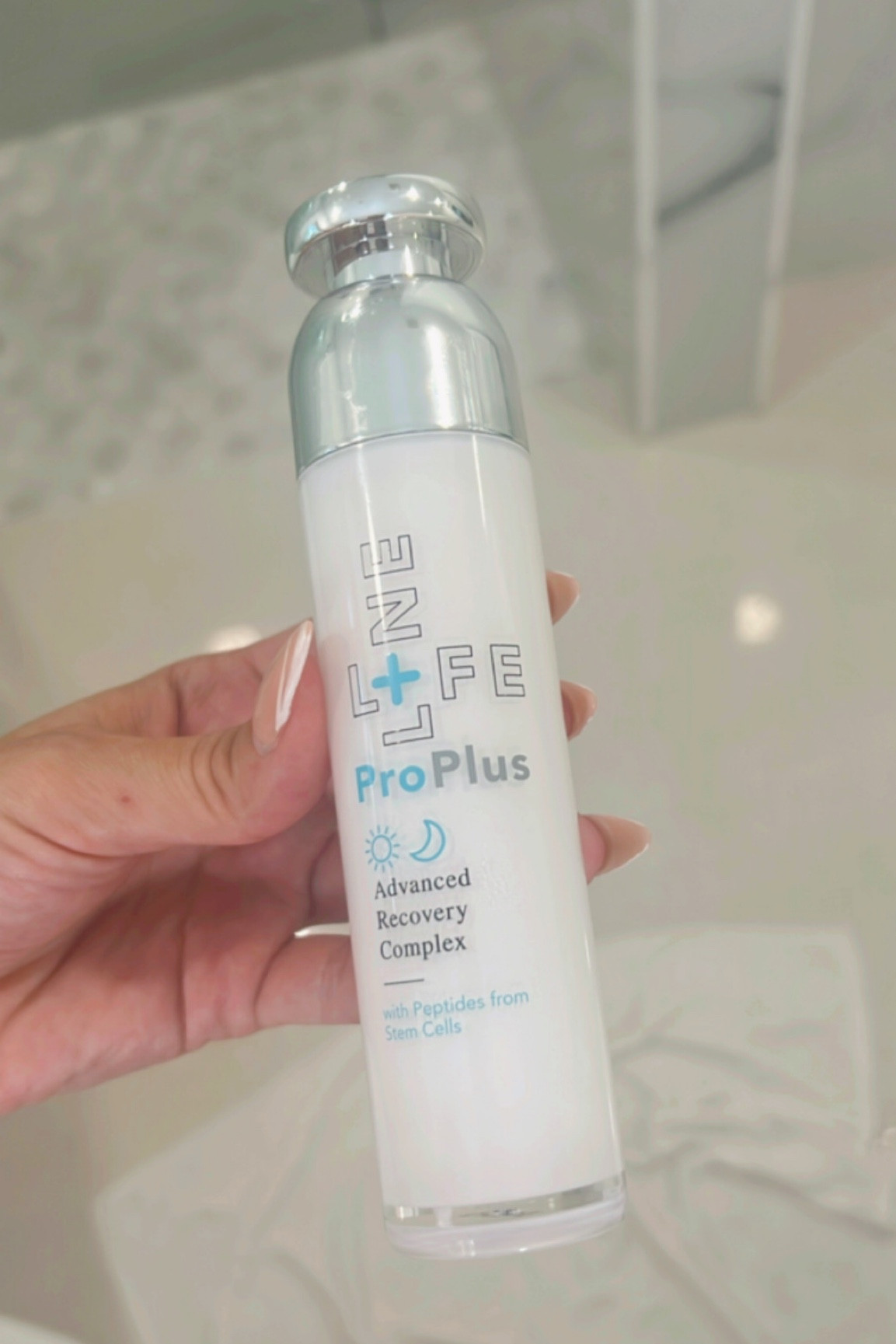 50% off code: JACINTA50 lifeline skincare, lifeline, skincare, stem cell, anti aging, face cream, moisturizer, cell repair, selfcare, self-care, dermatologist, eye cream, anti wrinkle, jacinta devlin, styledbyjacinta 

#LTKstyletip #LTKsalealert #LTKbeauty