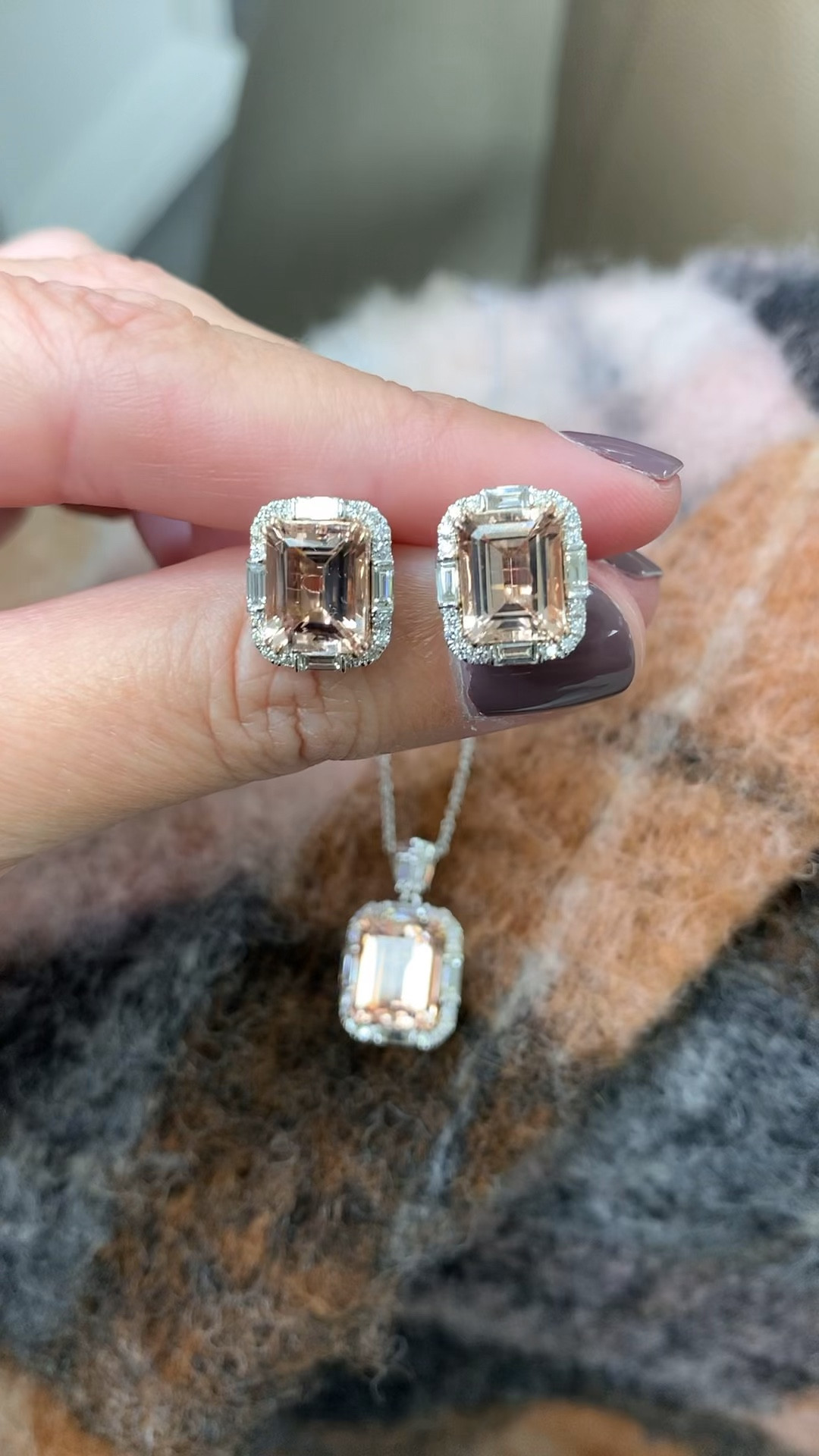 Sale! 14k white gold morganite earrings & pendant with diamonds. Great Holiday gift options!

Necklace 
Fine jewelry 
Pink jewelry
Emerald cut
Studs
Fall fashionn
#sakspartner
#saksteam


#LTKGiftGuide #LTKStyleTip #LTKSaleAlert