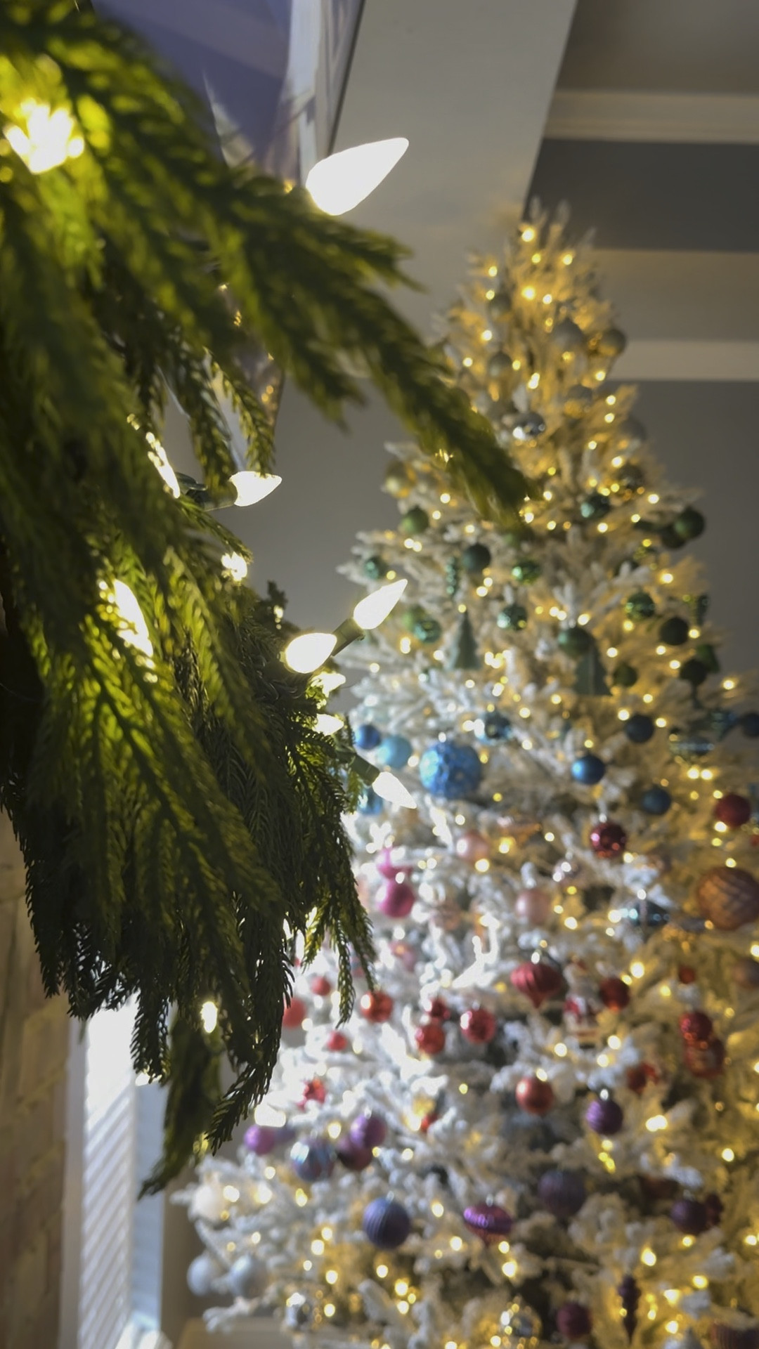 These $9 Gently Twinkling Lights are gorgeous. 
.
#christmaslights #twinklelights

#LTKSeasonal #LTKHoliday #LTKhome