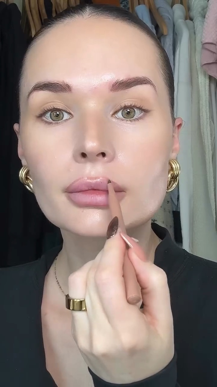 @summerfridays 💌✨ I was so excited for this launch!! #makeuplaunch #allthingsbeautywithtara #beauty #summerfridays