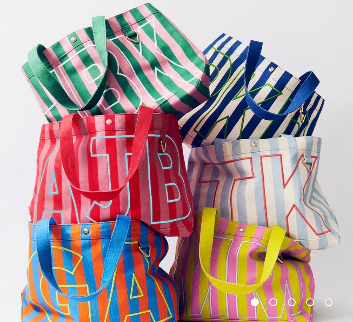 Viral custom tote bags! 
Have the tan one and love!
Gift idea 