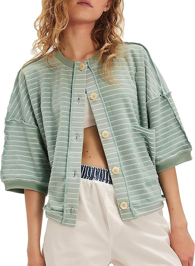 Women‘s Oversized Sweatshirt Cardigan Lightweight Button Down Lounge Jacket with Pocket Casual ... | Amazon (US)