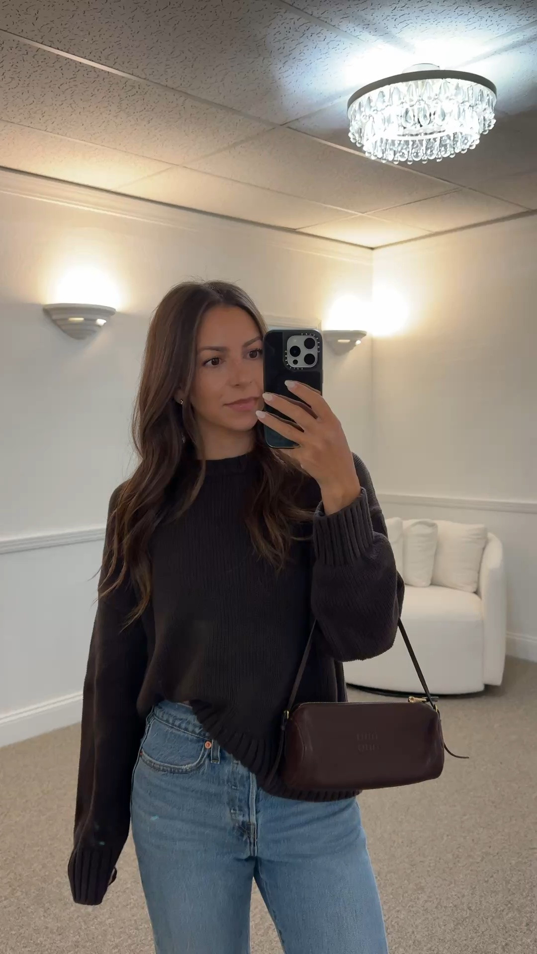 The perfect @levi  ankle jeans for petites!
@levi straight jeans- 25 x 26
Gap sweater- medium (sized up for an oversized fit)
Miu Miu pouch bag
Brown sandals 

Petite, petite jeans, ankle jeans, spring style, spring sandals

#LTKSeasonal #LTKPetite #LTKootd