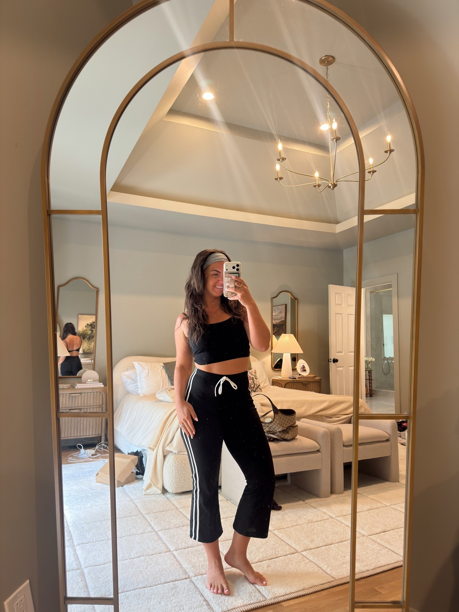 Today’s walk outfit ft. new cropped pants from Amazon!! Wearing mediums