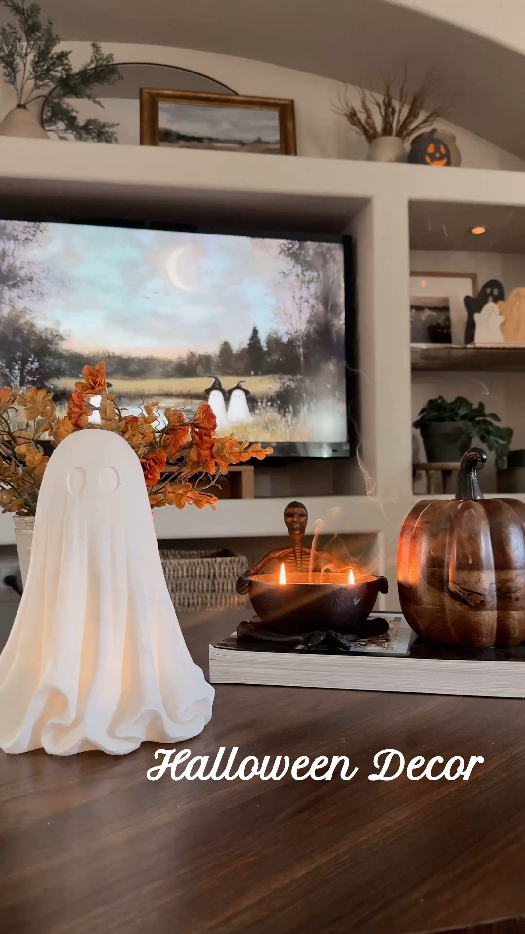 Spooky Halloween season is here! If you are still looking for festive decor, you are in the right place. Affordable finds with designer vibes 🖤

#LTKHalloween #LTKFindsUnder50 #LTKSeasonal