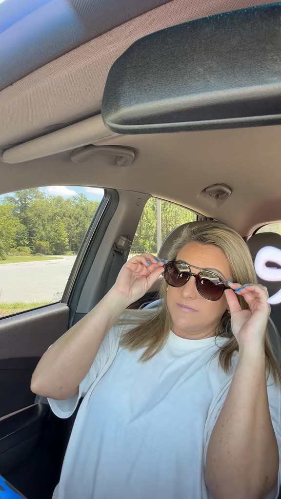 Love these retro sunglasses from Sojos.

#LTKootd #LTKmomlife #LTKMidsize