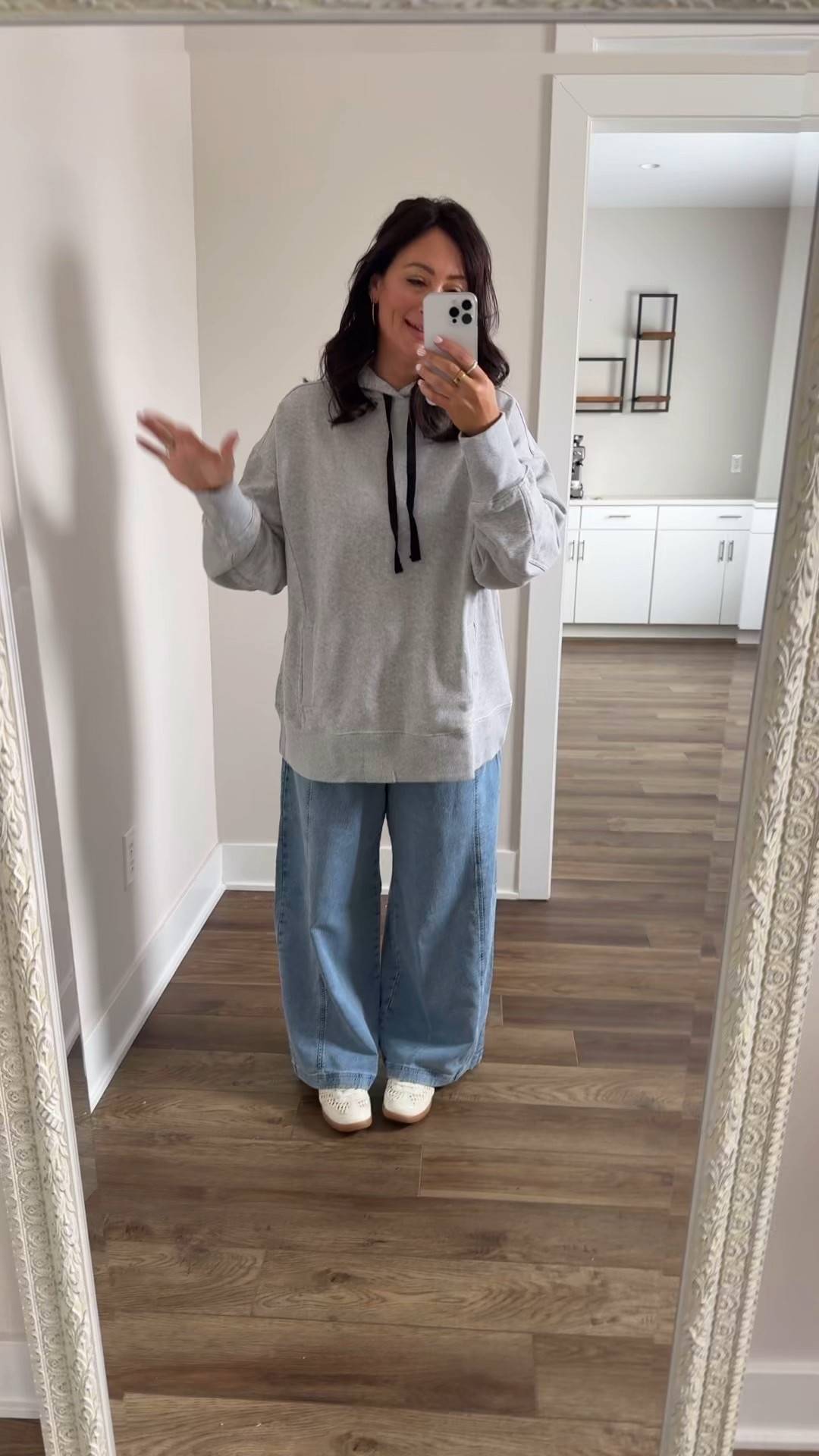 AERIE HAUL
• medium top - super oversized 
• medium denim 


#LTKgrwm #LTKootd #LTKSaleAlert