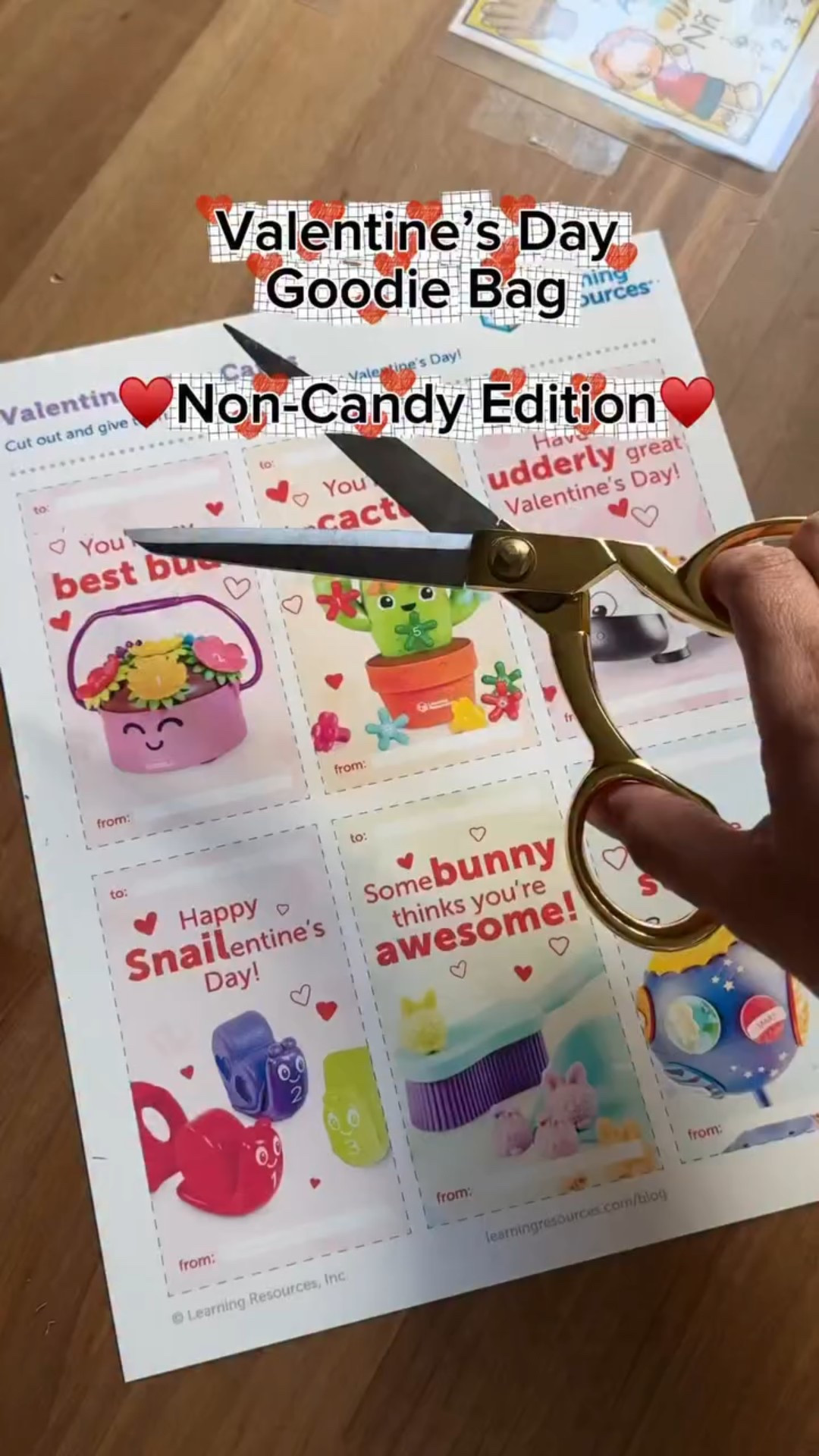 💌 Non-candy Valentine’s Day idea 💌
These little “Love Bugs” were made using In the Garden Critter Counters from @learningresources 🐛🌸

I added a few counters to each bag and paired them with the free Valentine’s cards from the Learning Resources blog.
Perfect for classrooms, homeschool co-ops, or friends — and no sugar rush 🙌

✔️ Hands-on
✔️ Reusable for learning & play
✔️ Budget-friendly
✔️ Kid-approved

If you want to recreate these Love Bugs, comment LOVE BUGS 💕 and I’ll DM you the direct link to the counters!