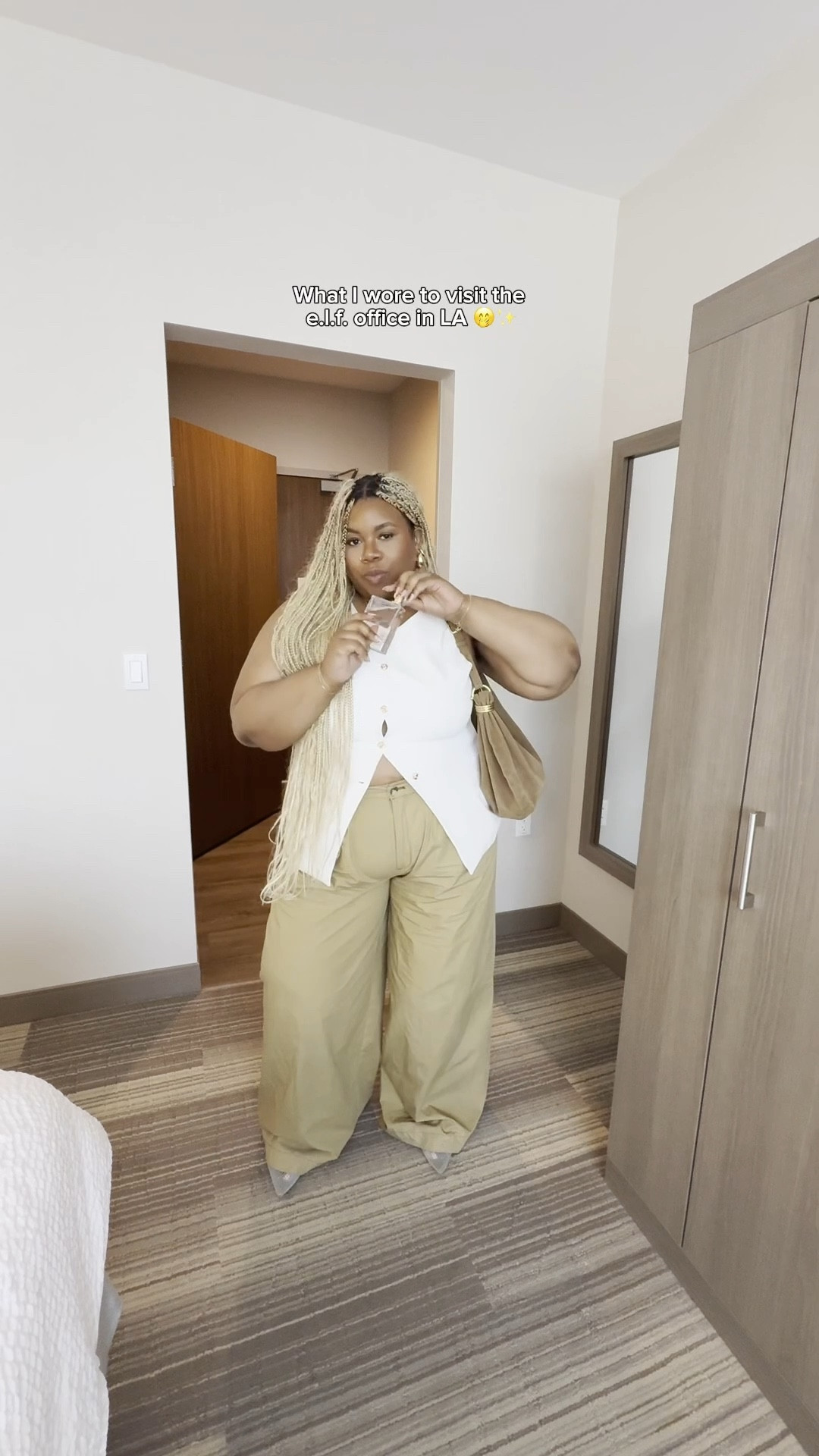 Adding the finishing touches to my look before going to the elf office in LA. 

Top: XXL (bra: 44D)
Bottom: XXL (size 18) 

Bag and shoes are from JUSTFAB 

#LTKFindsUnder100 #LTKBeauty #LTKPlusSize